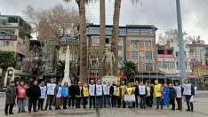 05.12.2024 tarihinde Bandırma Cumhuriyet Meydanında gerçekleştirdiğimiz “EZİYET YÖNETMELİĞİ” basın açıklamamız